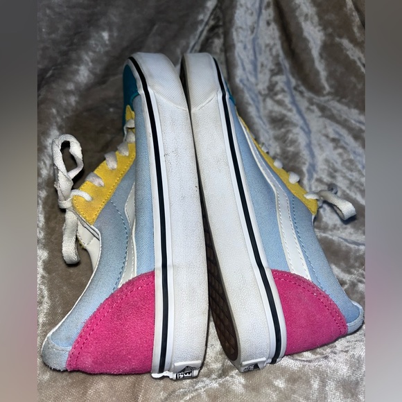 Woman’s VANS Color Block Sneakers 🌵6 - Picture 10 of 12